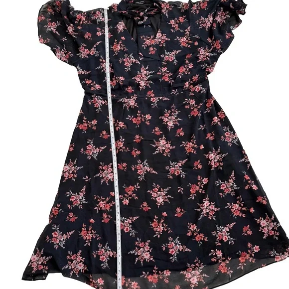 CITY CHIC Floral Chiffon Midi Dress Tie Neck Ruffle Hem Plus Size 22 🌸🖤 - Picture 8 of 9